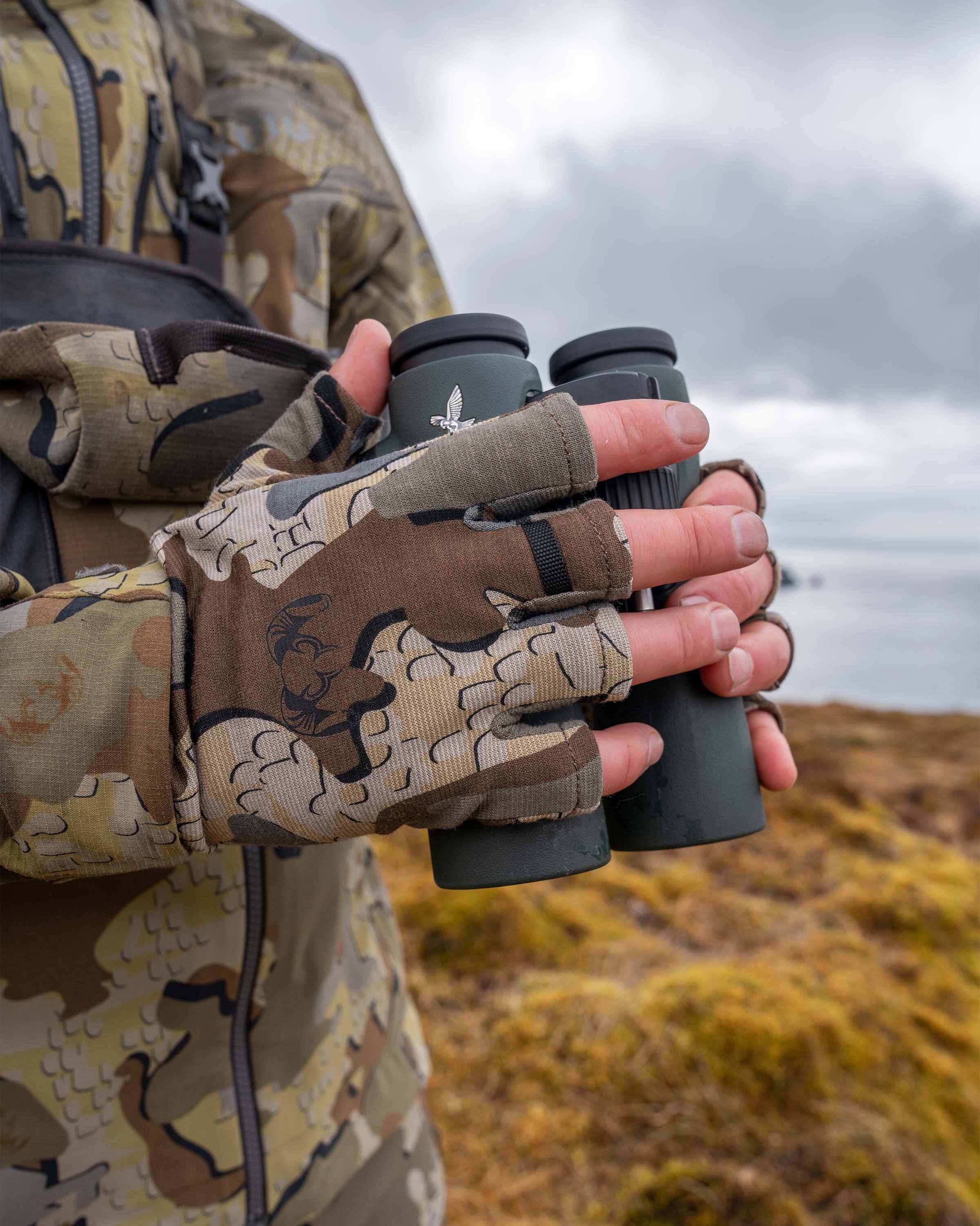 ULTRA Merino 210 Fingerless Glove | Verde - Image 4