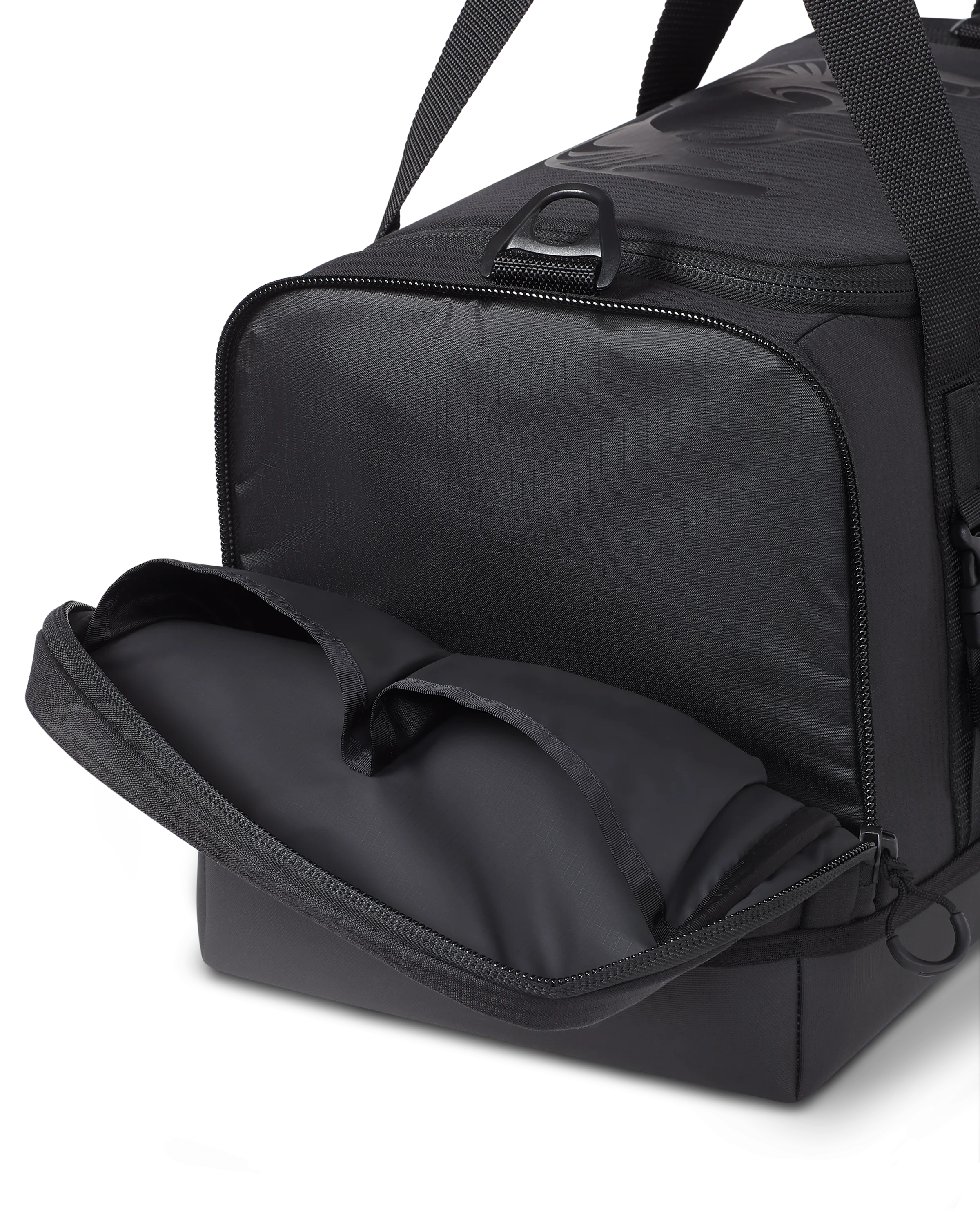 Distance Duffel | Black - Image 4