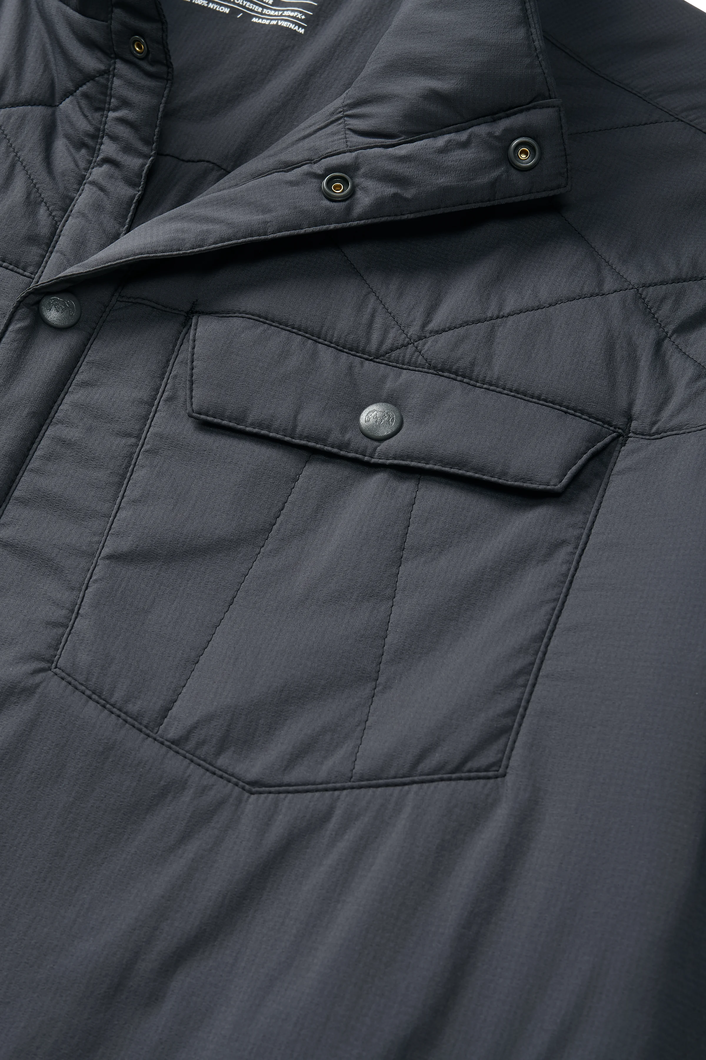 Base Camp Insulated Snap Shirt | Gunmetal - Image 3
